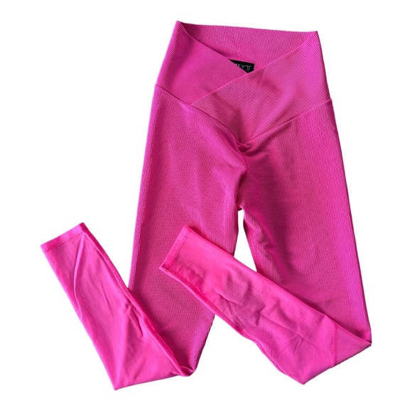 Beach Riot Ribbed Leggings - Picture 1 of 10